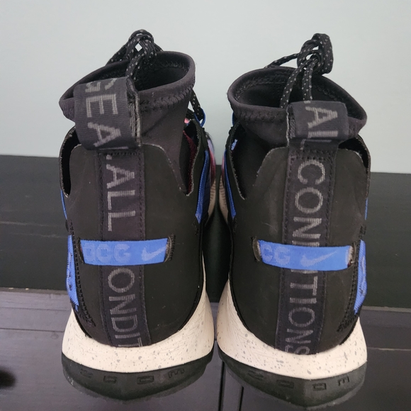 Nike ACG Black and Purple Sneakers - Picture 9 of 12